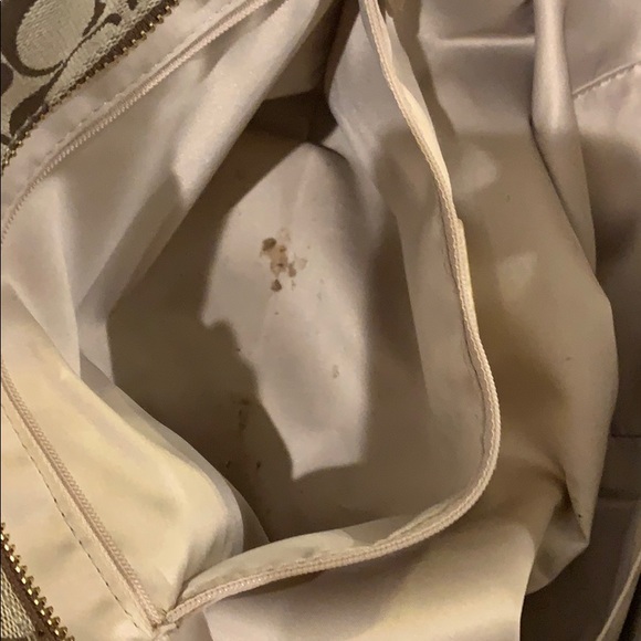 Coach Penelope Metallic Signature Tote XL - Picture 7 of 7